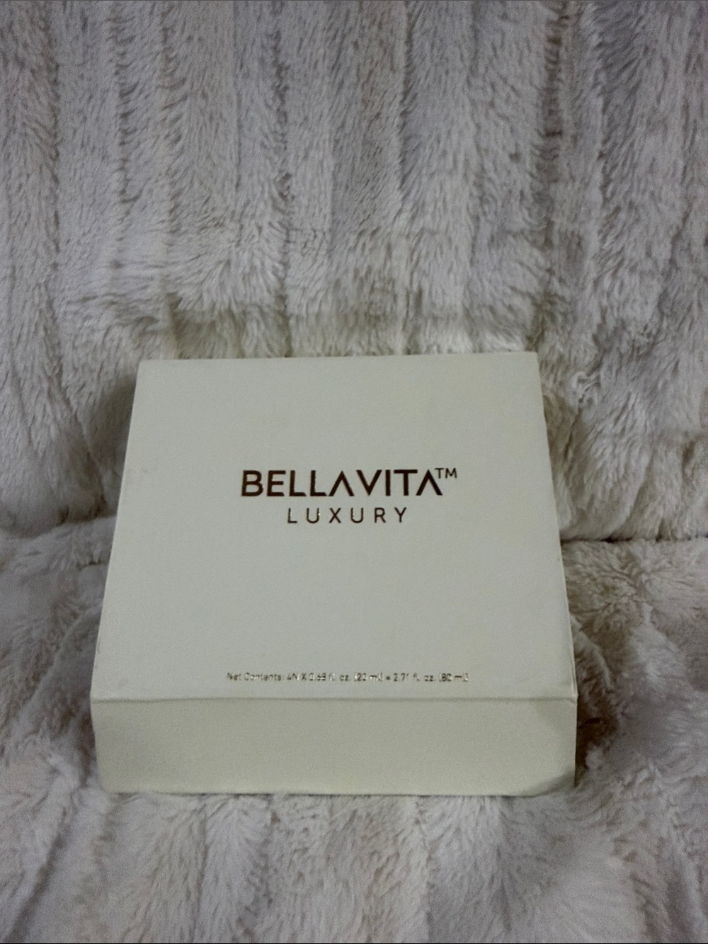 Bella Vita Women's Pink and Purple Mini Perfume Set - Picture 3 of 4